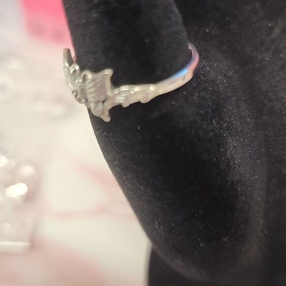Butterfly Dainty 925 Sterling silver Ring size 7.75 NWT - Picture 2 of 6